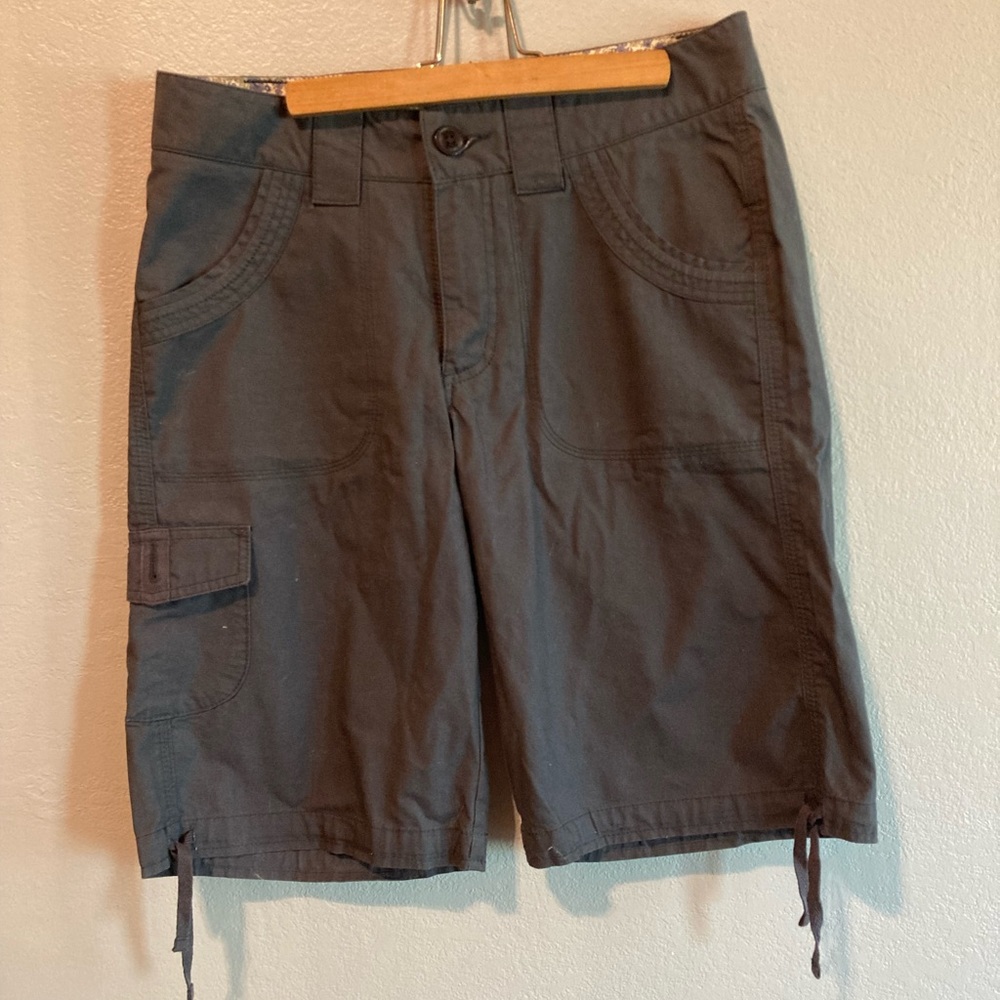 NWOT Womens Carhartt Shorts